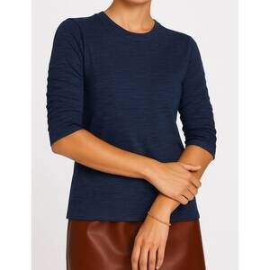 NEW E.L.I. the isla top in navy